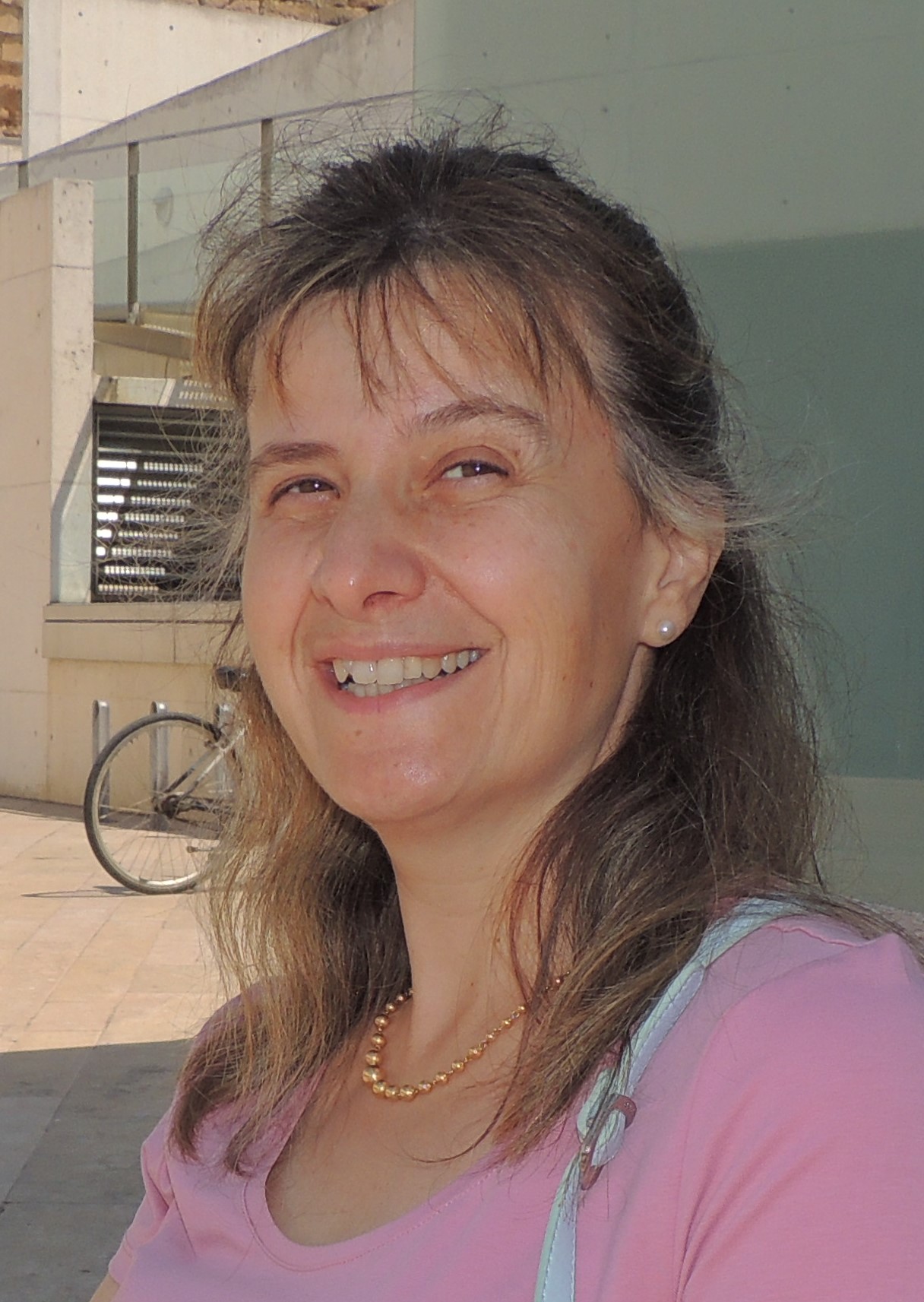 Véronique LAURON